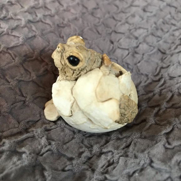 Adorable little turtle hatchling from 1990. - Picture 2 of 8